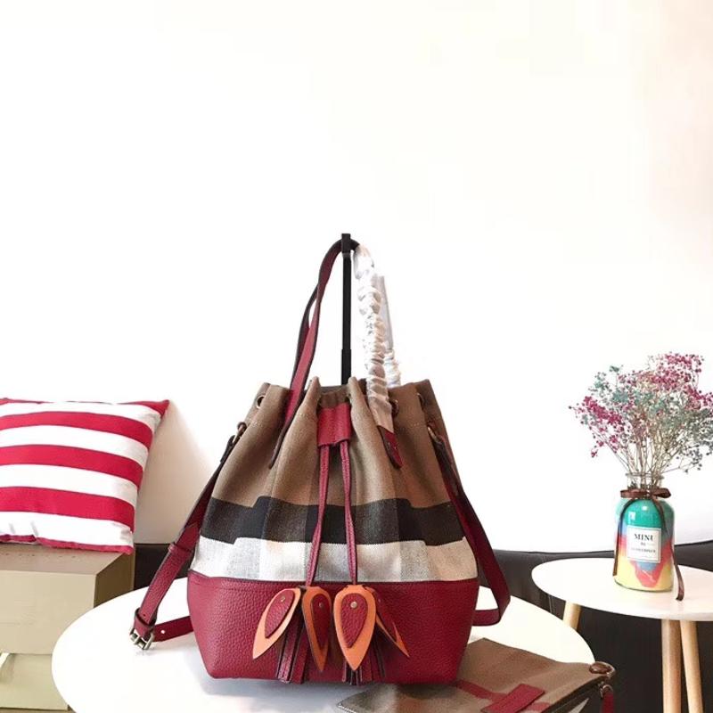 Burberry Handbags 40533221 cotton and linen fabric paired with cowhide red